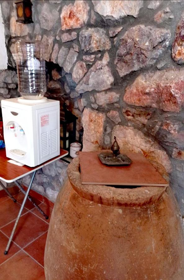 Villa Traditional Stone House In Chios Chios Island Exterior foto
