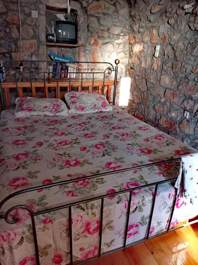 Villa Traditional Stone House In Chios Chios Island Exterior foto
